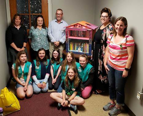 Scene Setter -- Girl Scouts